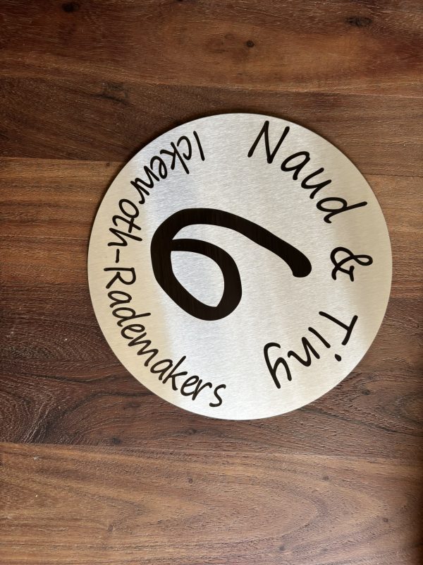 Huisnummer rond - RVS